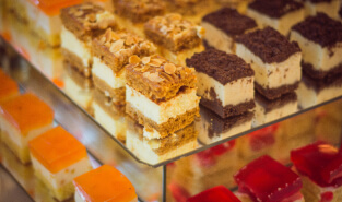 Сладости, обложка кейса «КДВ Яшкино» Сладости, обложка кейса «КДВ Яшкино»