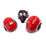 Красные каски и изолирующий противогаз