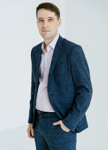 Сотрудник, Стецура